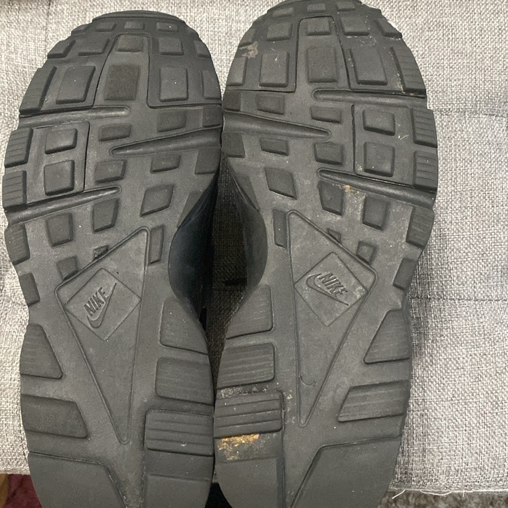NIKE AIR HUARACHE BOYS 7Y BLK - Picture 9 of 9